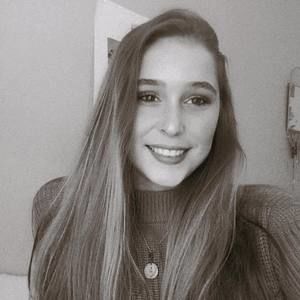 Meet your Posher, Natalie